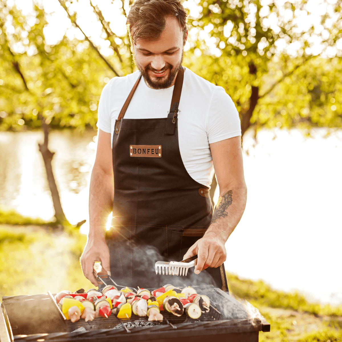 BonFeu Brown Leather Cooking Apron
