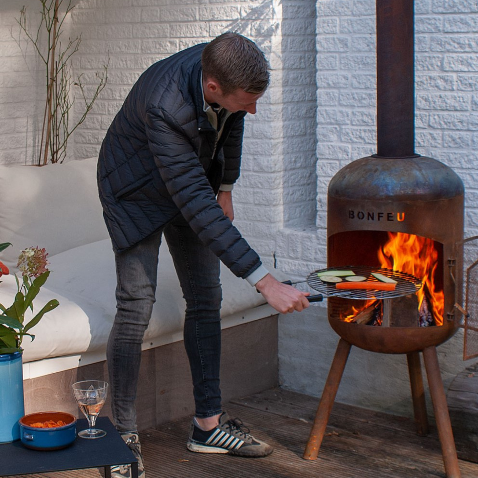 Bonfeu Bonbono Garden Chiminea Fireplace - Black/Corten