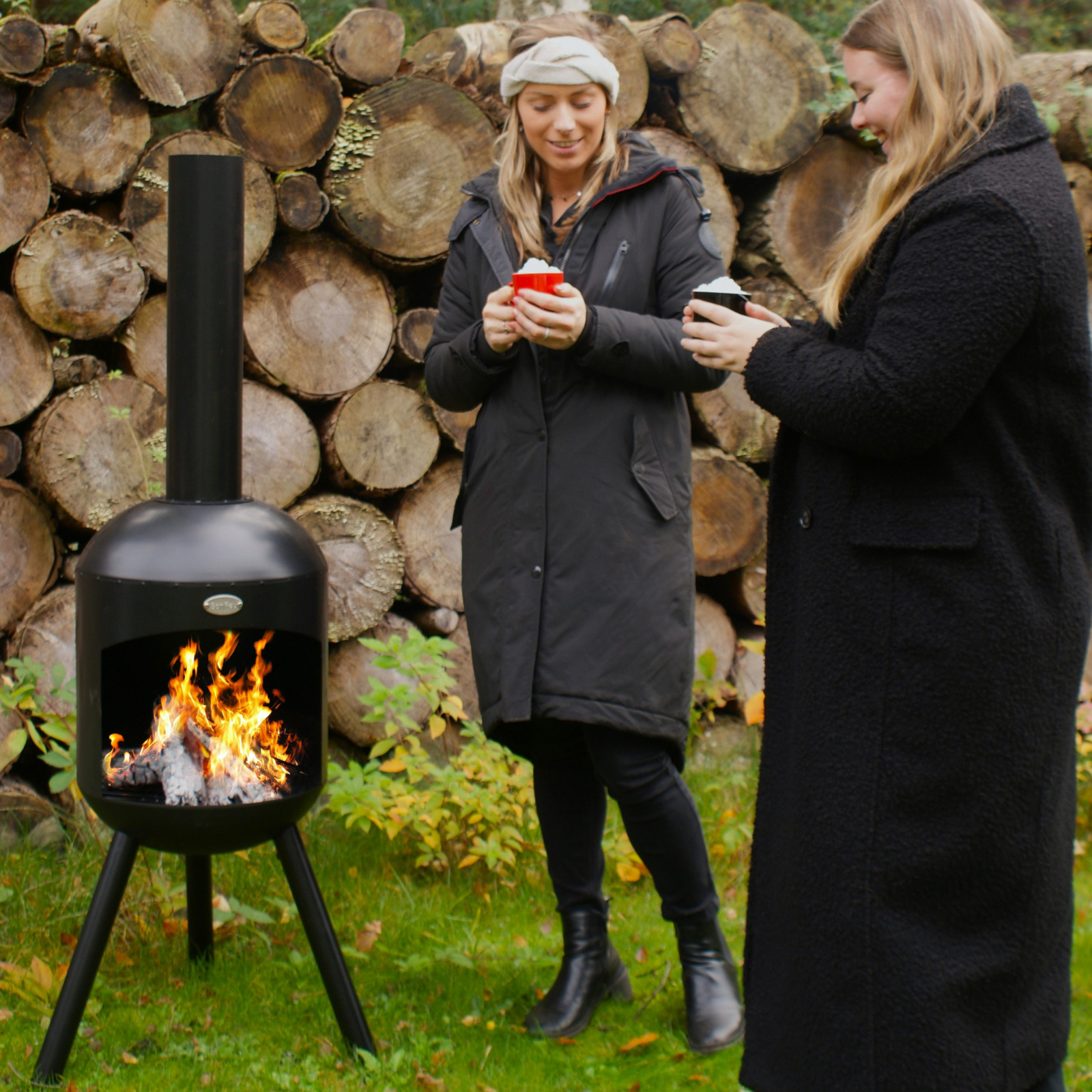 Bonfeu Bonselo Outdoor Chiminea Fireplace - Black