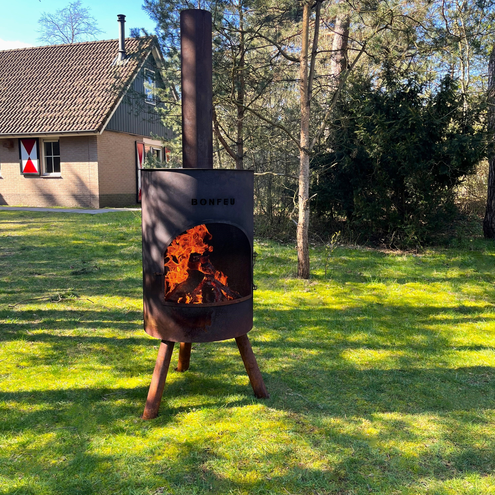 Bonfeu Bonton 60 Outdoor Garden Fireplace - Black/Corten