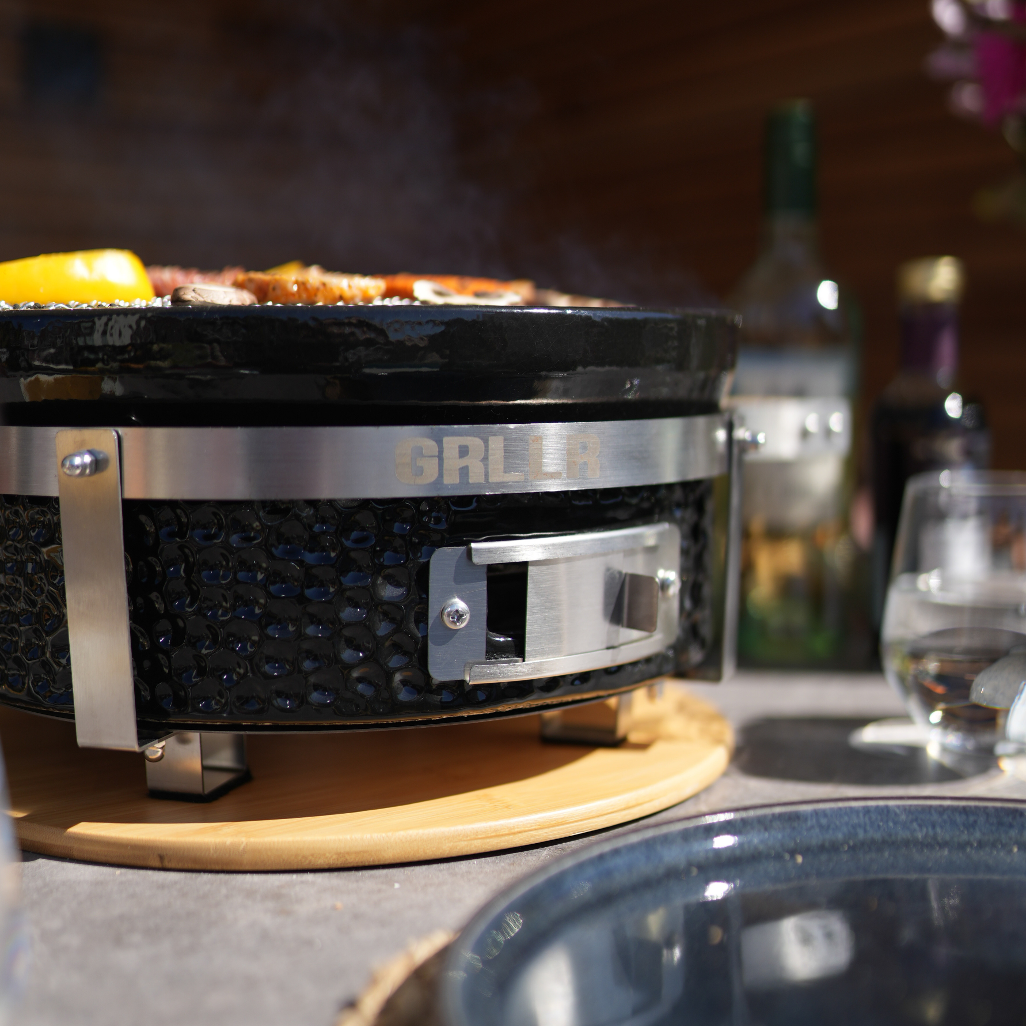 GRLLR Tokyo Shichirin Round Table Top Barbecue - Black/Red/White Grllr