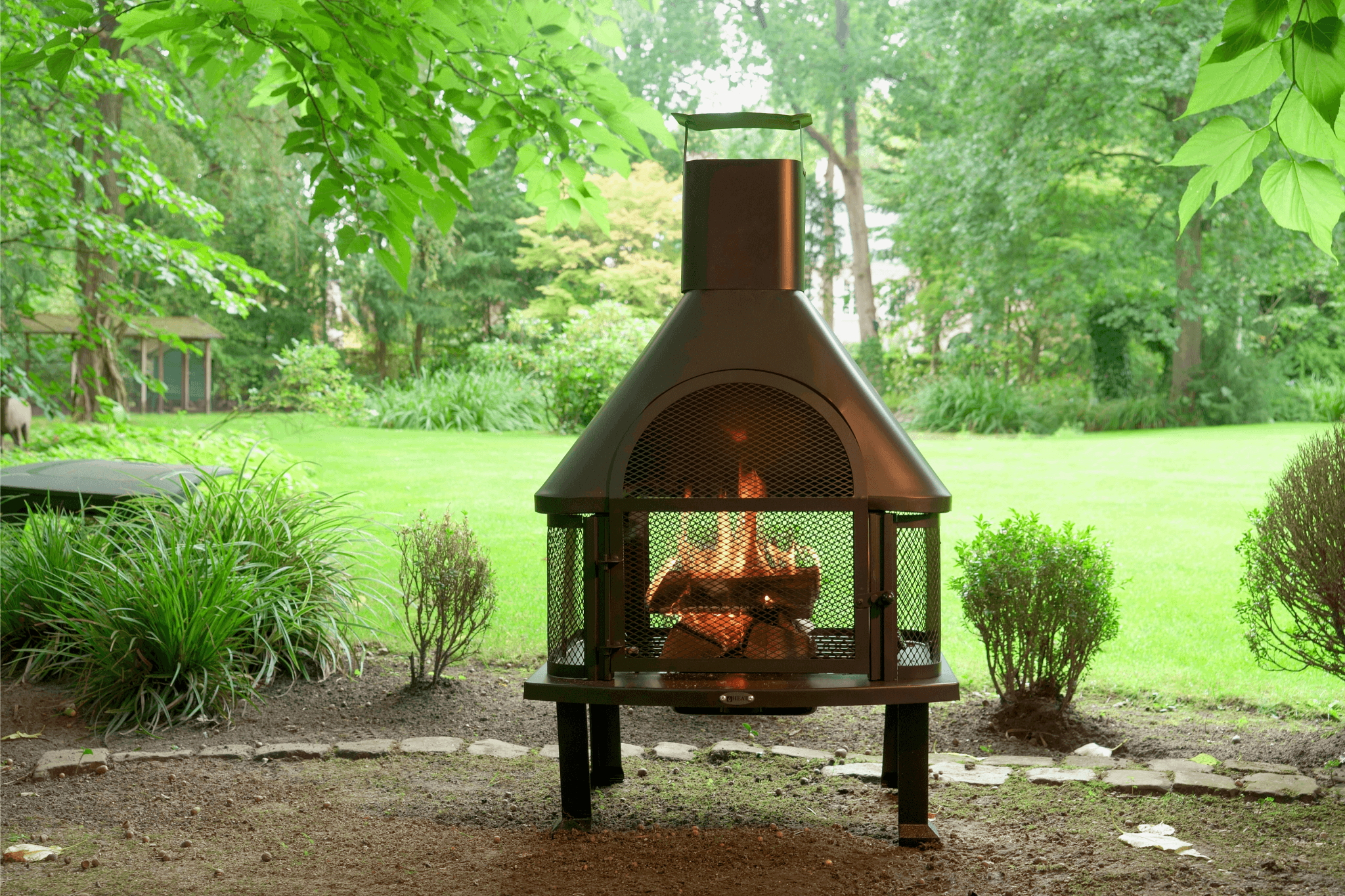HEAT Saga Outdoor Garden Fireplace - Black