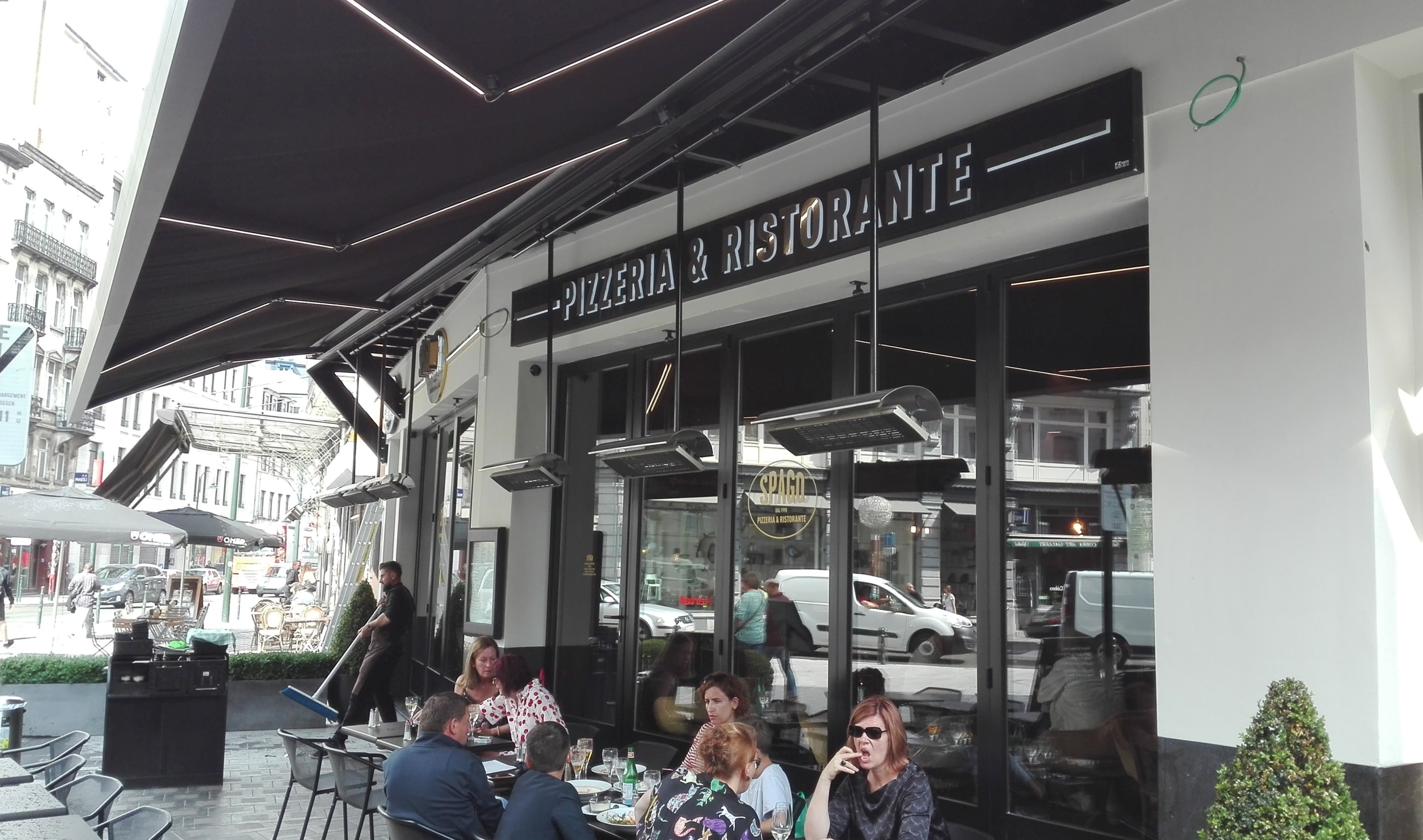 Spot 1600W Electric Radiant Heater